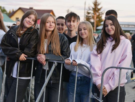 Tak się bawiła Kołbiel podczas dożynek 2025 - GALERIA ZDJEĆ [80]
