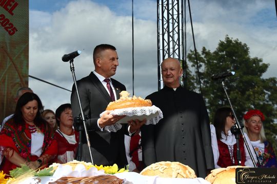 Tak się bawiła Kołbiel na dożynkach 2025