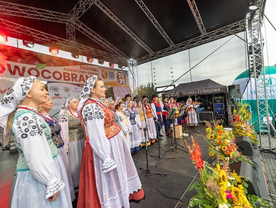 Dożynki i Owocobranie Sobienie Jeziory 2025 - fot. UG Sobienie Jeziory