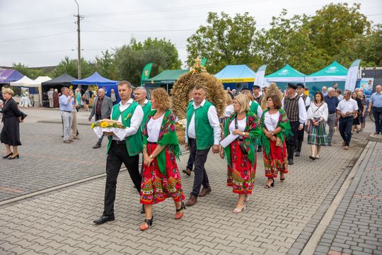 Dożynki i Owocobranie Sobienie Jeziory 2025 - fot. UG Sobienie Jeziory (20).jpg