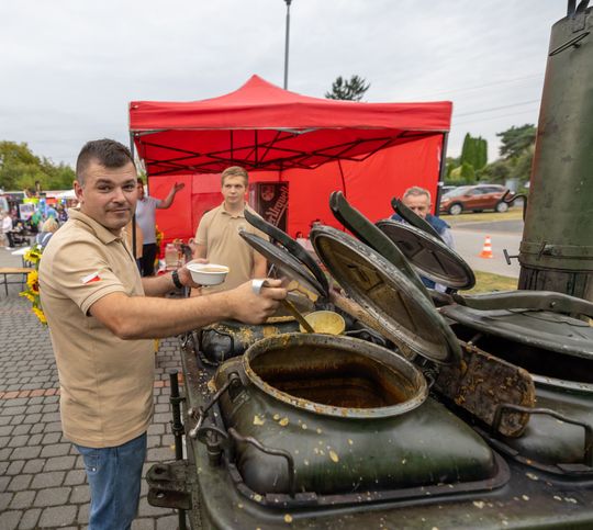 Dożynki i Owocobranie Sobienie Jeziory 2025 - fot. UG Sobienie Jeziory (23).jpg