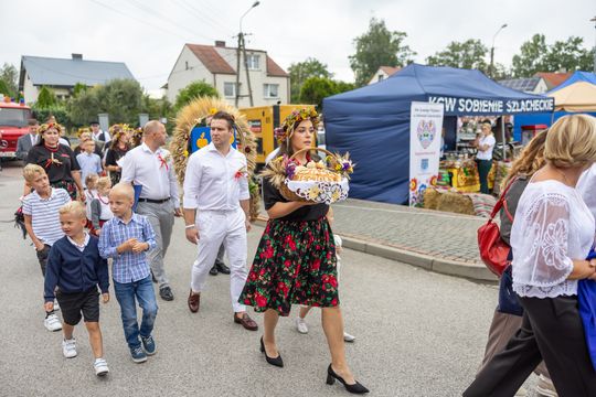 Dożynki i Owocobranie Sobienie Jeziory 2025 - fot. UG Sobienie Jeziory (25).jpg
