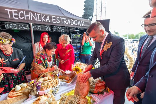 Dożynki i Owocobranie Sobienie Jeziory 2025 - fot. UG Sobienie Jeziory (29).jpg