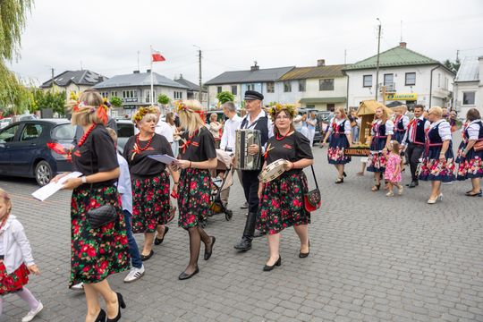 Dożynki i Owocobranie Sobienie Jeziory 2025 - fot. UG Sobienie Jeziory (28).jpg