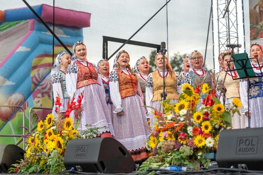 Dożynki i Owocobranie Sobienie Jeziory 2025 - fot. UG Sobienie Jeziory