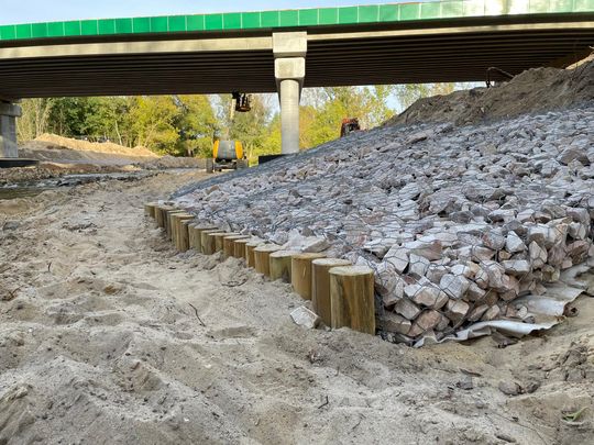 Most na trasie 801 pomiędzy Otwockiem a Józefowem jest już prawie gotowy