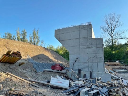 Most na trasie 801 pomiędzy Otwockiem a Józefowem