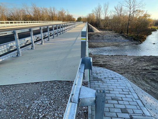 Nowy most na trasie 801 gotowy!