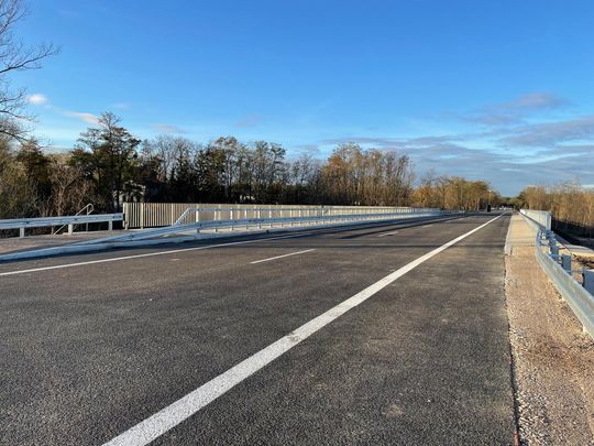 Nowy most na trasie 801 gotowy! Nowy most na trasie 801 gotowy!