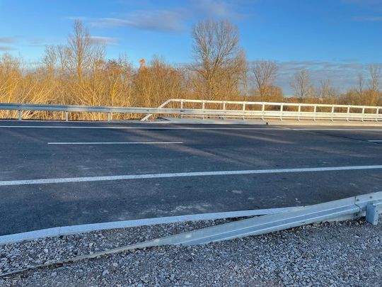 Nowy most na trasie 801 gotowy! Nowy most na trasie 801 gotowy!