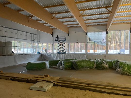 Budowa kompleksu basenów w Otwocku - listopad 2025 - fot. Agnieszka Jaskulska (15).jpg