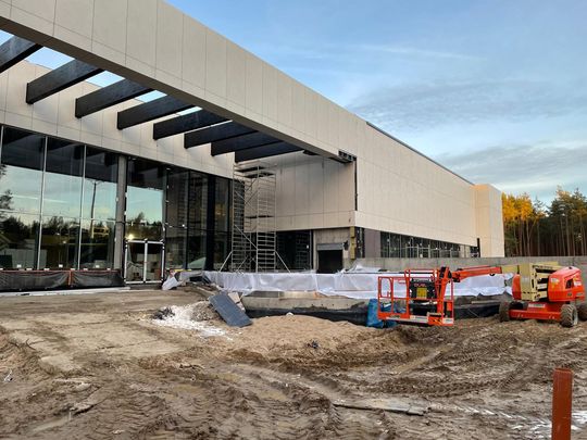 Budowa kompleksu basenów w Otwocku - listopad 2025 - fot. Agnieszka Jaskulska (42A).jpg Budowa kompleksu basenów w Otwocku - listopad 2025 - fot. Agnieszka Jaskulska (42A).jpg