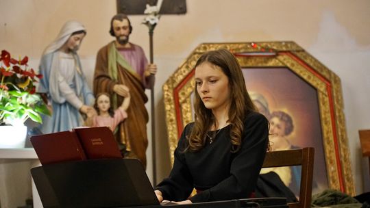 Przeglądu Chórów Powiatu Otwockiego 2025 - fot. Starostwo Powiatowe w Otwocku (3).jpg Przeglądu Chórów Powiatu Otwockiego 2025 - fot. Starostwo Powiatowe w Otwocku (3).jpg