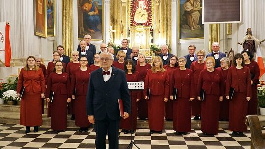 Przeglądu Chórów Powiatu Otwockiego 2025 - fot. Starostwo Powiatowe w Otwocku (23).jpg Przeglądu Chórów Powiatu Otwockiego 2025 - fot. Starostwo Powiatowe w Otwocku (23).jpg