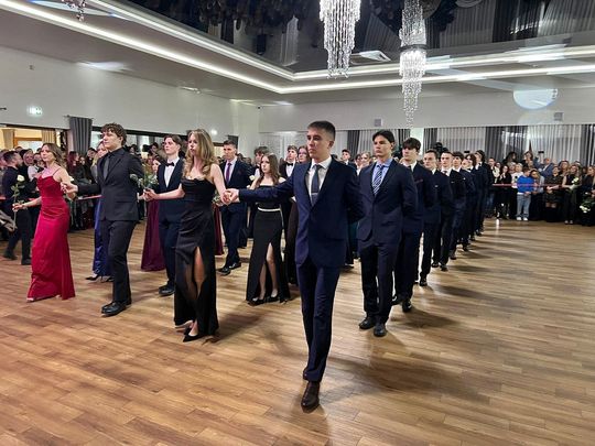 Studniówka 2026 - LO Gałczyńskiego Otwock - fot. LO  (2).jpg