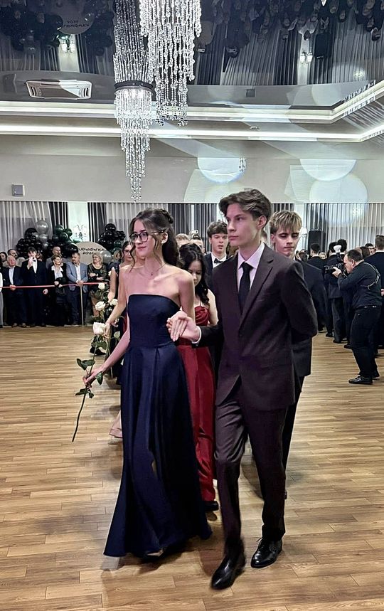 Studniówka 2026 - LO Gałczyńskiego Otwock - fot. LO  (8).jpg