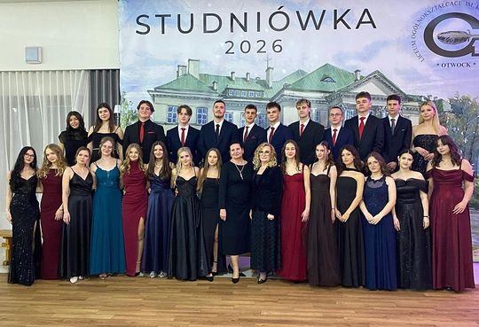 Studniówka 2026 - LO Gałczyńskiego Otwock - fot. LO  (6).jpg