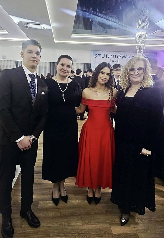 Studniówka 2026 - LO Gałczyńskiego Otwock - fot. LO  (21).jpg