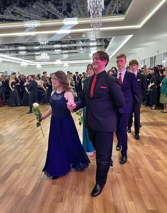 Studniówka 2026 - LO Gałczyńskiego Otwock - fot. LO  (19).jpg