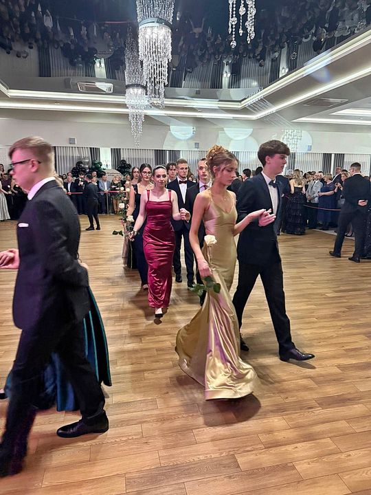 Studniówka 2026 - LO Gałczyńskiego Otwock - fot. LO  (22).jpg