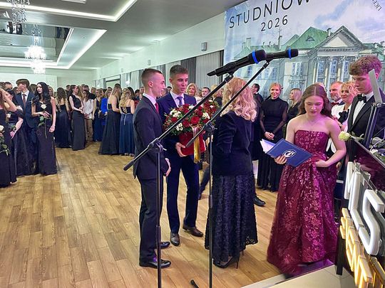 Studniówka 2026 - LO Gałczyńskiego Otwock - fot. LO (23).jpg Studniówka 2026 - LO Gałczyńskiego Otwock - fot. LO (23).jpg