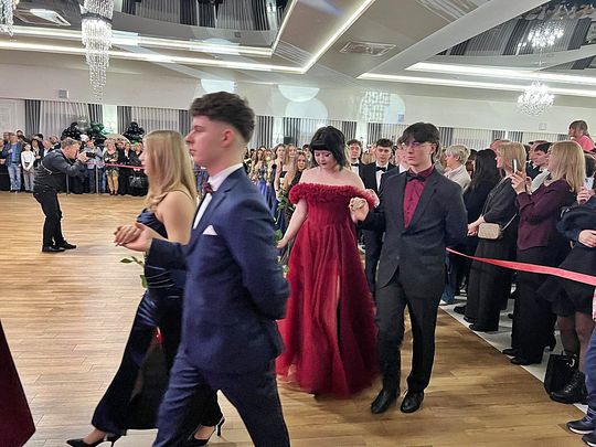 Studniówka 2026 - LO Gałczyńskiego Otwock - fot. LO  (48).jpg