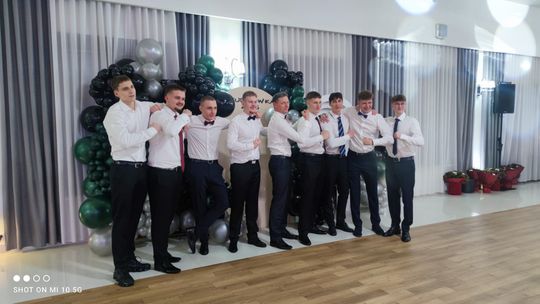 Studniówka 2026 - LO Gałczyńskiego Otwock - fot. LO  (60).jpeg