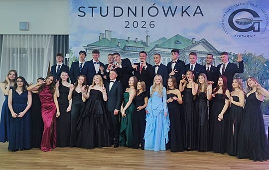 Studniówka 2026 - LO Gałczyńskiego Otwock - fot. LO  (62).jpeg