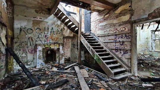 Ruiny dawnego Dworu Bojarów - fot. Agnieszka Jaskulska