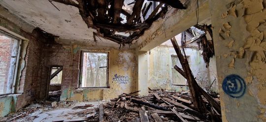 Ruiny dawnego Dworu Bojarów - fot. Agnieszka Jaskulska