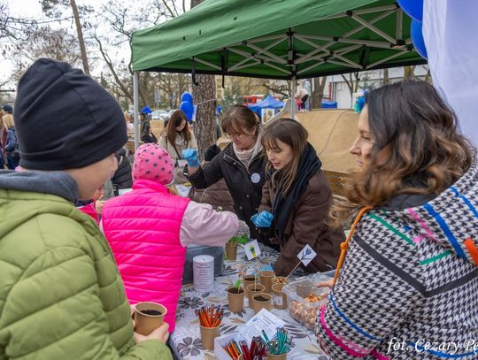 Niebieski dzień w centrum Otwocka