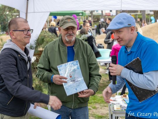 Niebieski dzień w centrum Otwocka