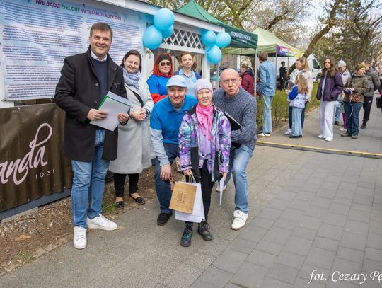 Niebieski dzień w centrum Otwocka