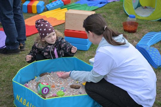 Niebieski dzień w centrum Otwocka