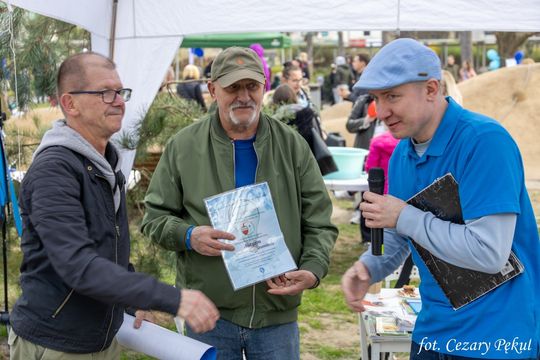 Niebieski dzień w centrum Otwocka