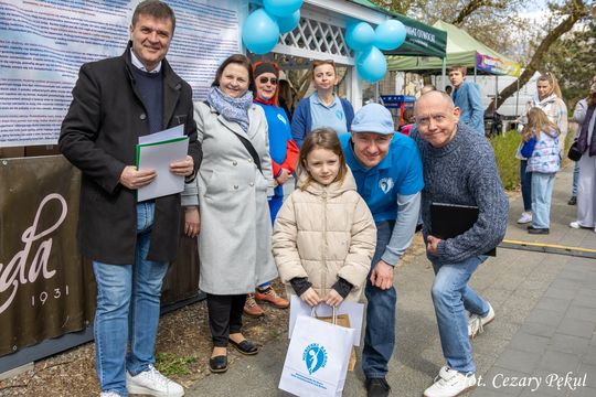 Niebieski dzień w centrum Otwocka