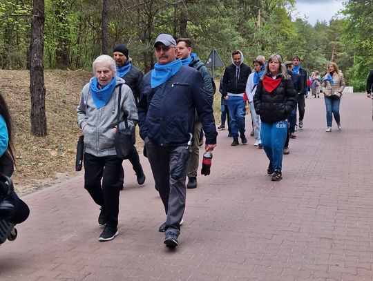 Spacer po dawnym sanatorium wojskowym ECZ w Otwocku - fot. Agnieszka Jaskulska