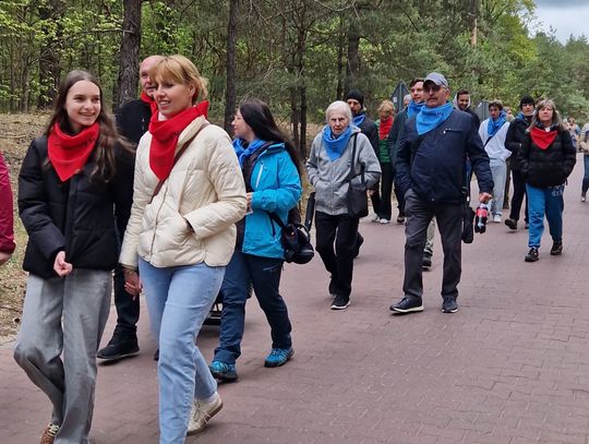 Spacer po dawnym sanatorium wojskowym ECZ w Otwocku - fot. Agnieszka Jaskulska