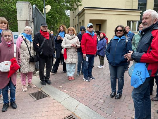 Spacer po dawnym sanatorium wojskowym ECZ w Otwocku - fot. Agnieszka Jaskulska