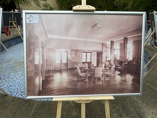 Spacer po dawnym sanatorium wojskowym ECZ w Otwocku - fot. Agnieszka Jaskulska