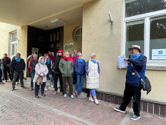 Spacer po dawnym sanatorium wojskowym ECZ w Otwocku - fot. Agnieszka Jaskulska