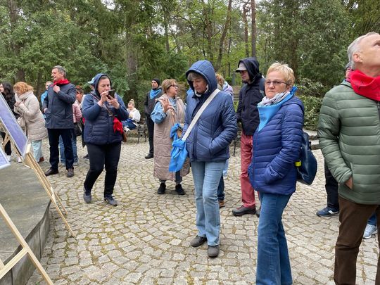 Spacer po dawnym sanatorium wojskowym ECZ w Otwocku - fot. Agnieszka Jaskulska