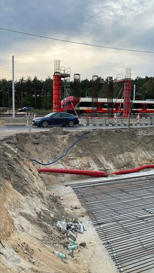 Budowa wiaduktu, tuneli i mostów. Tak zmienia się linia otwocka - fot. Agnieszka Jaskulska (44).jpeg